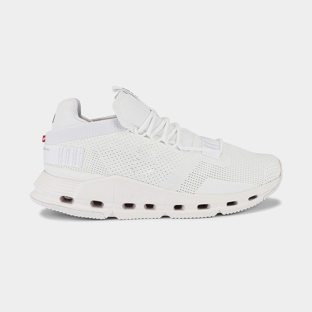 Cloudnova Sneaker