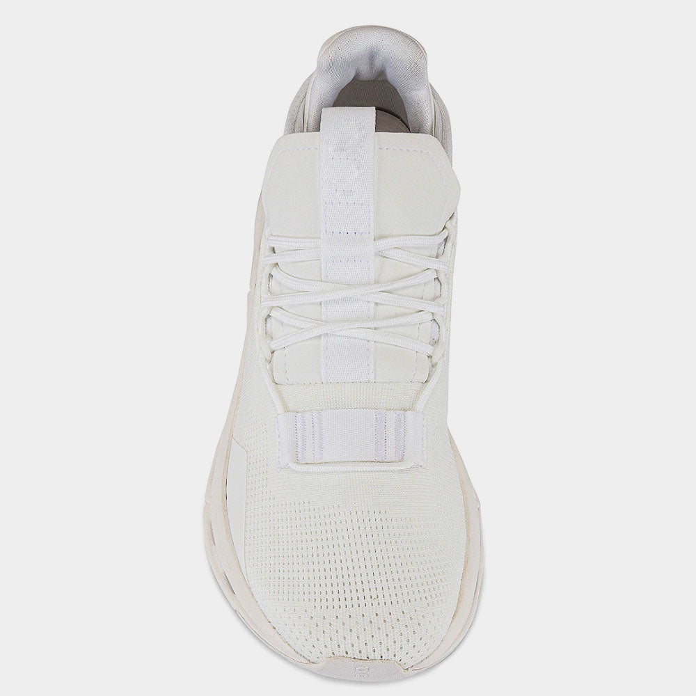 Cloudnova Sneaker